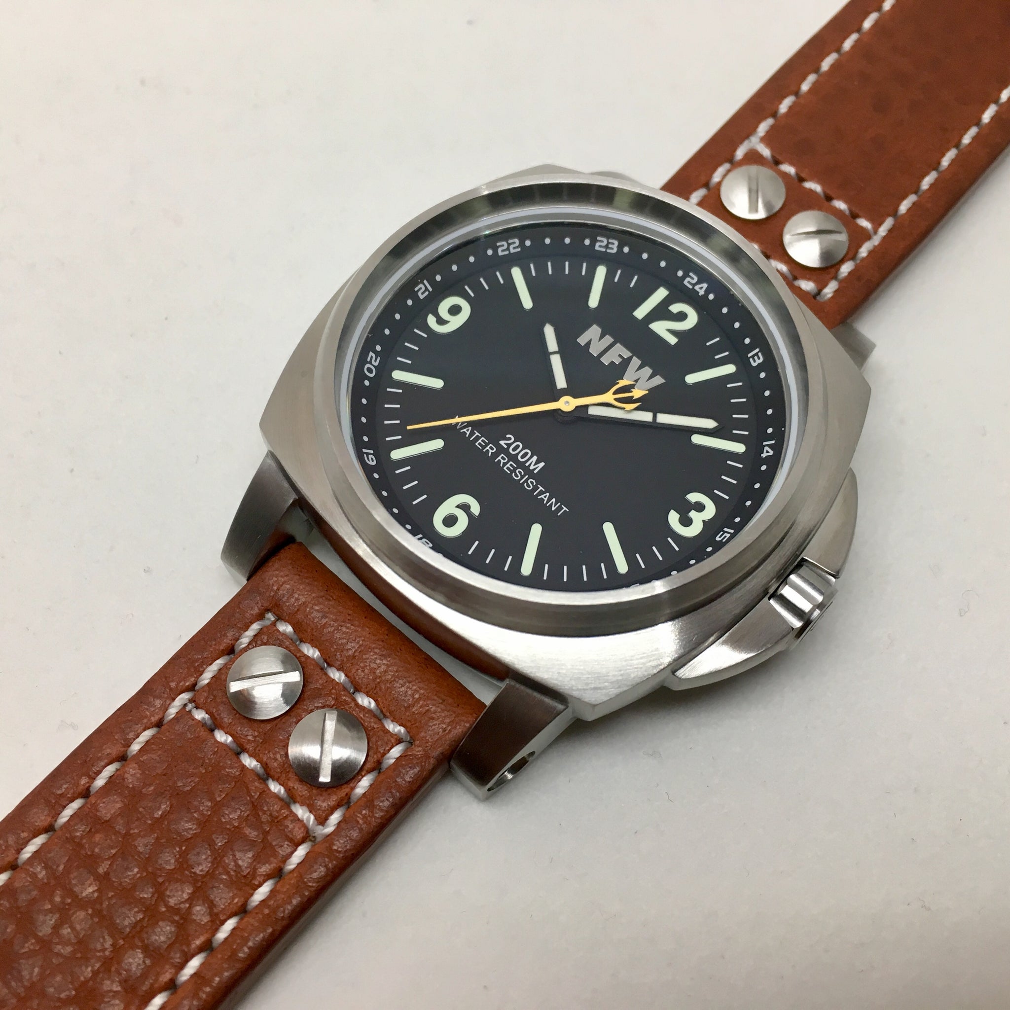 NFW MENS VALOR WATCH outlet